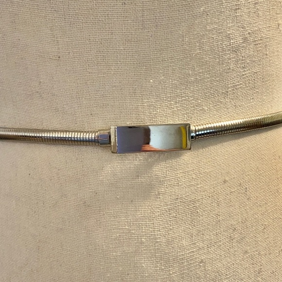 Sold!!!Disco 70s Silver Snake Chain Metal Belt - Picture 2 of 5